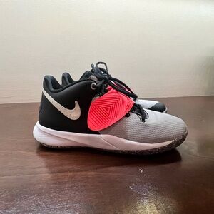 Nike Black and Pink Sneakers Performance Low-Top